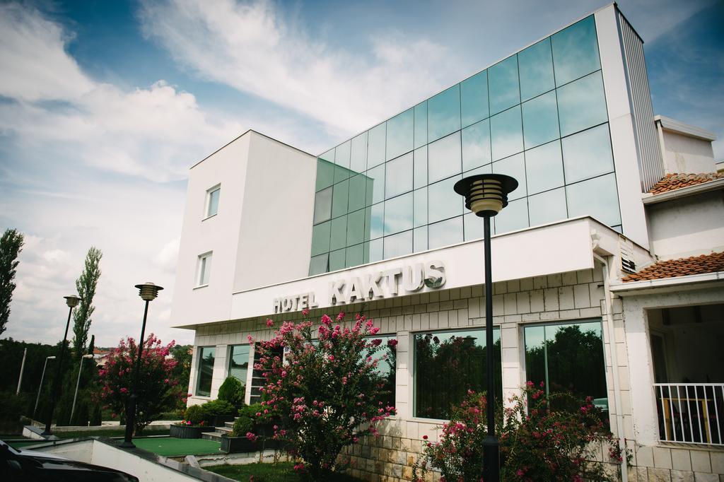 סיטלוק Hotel Kaktus מראה חיצוני תמונה